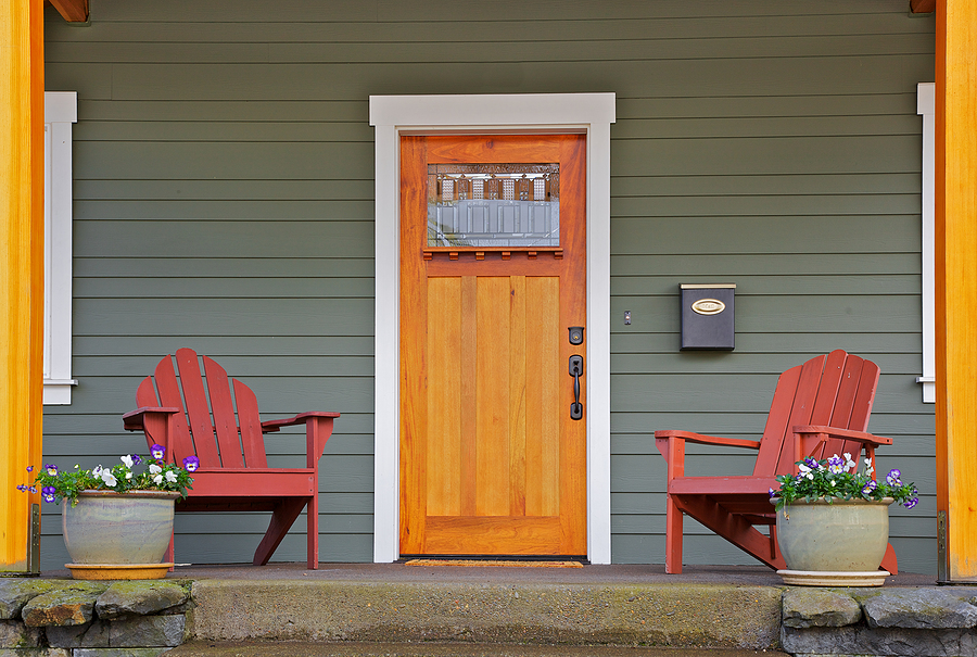 New Craftsman Home Front 10 Front Porch Décor Ideas to Increase Your Home’s Curb Appeal